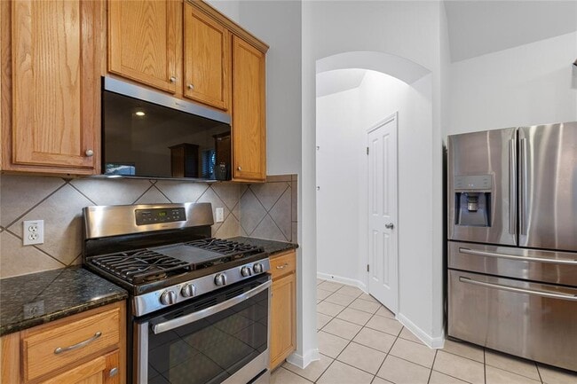 Building Photo - 5124 Scottish Thistle Dr