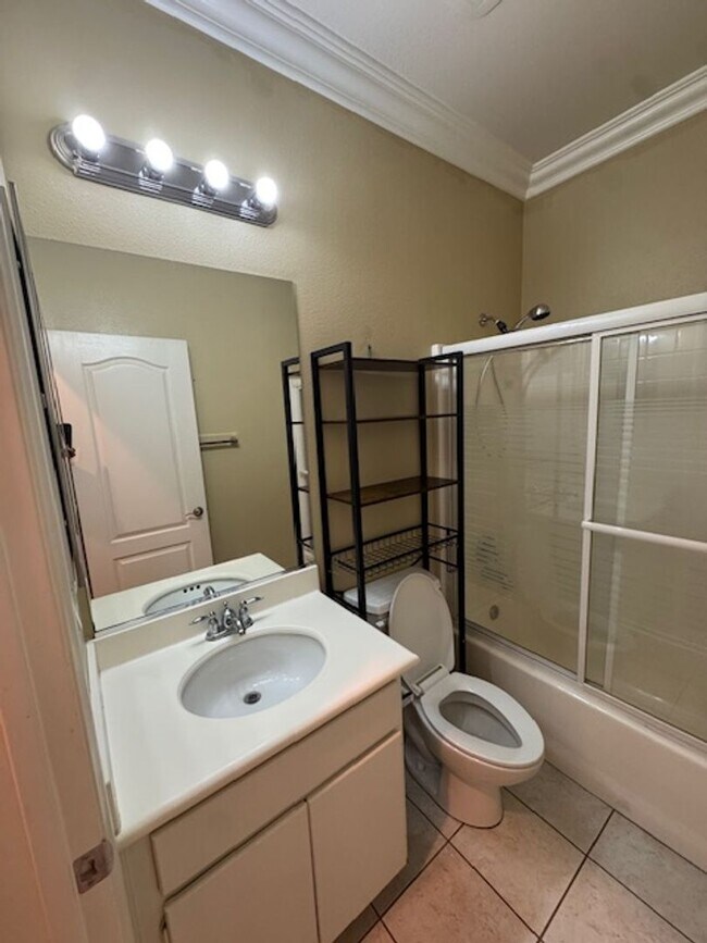 Building Photo - Experience comfort, security, and lifestyle all in one—this is 55+ living at its finest in Hemet!