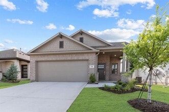 Building Photo - 216 Town Pk Ave