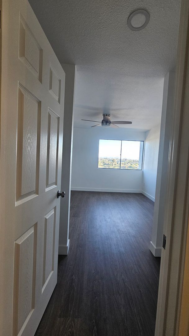 Building Photo - Beautiful 2BD 1.5BA Recently Remodeled Condo in Forest Park Plaza