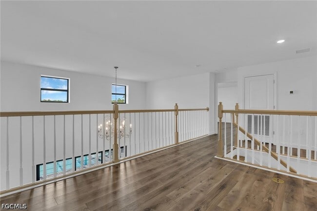 Building Photo - 10883 Timber Creek Dr