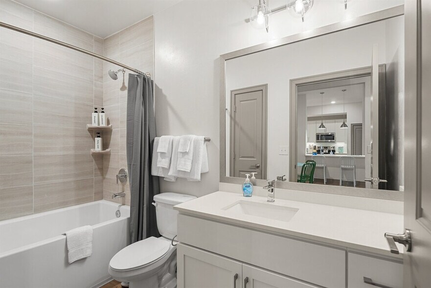 Building Photo - 8936 Williams Cir