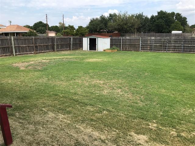Building Photo - 5225 Hunters Cir