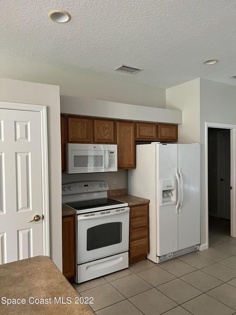 Building Photo - 1625 Hays St NW