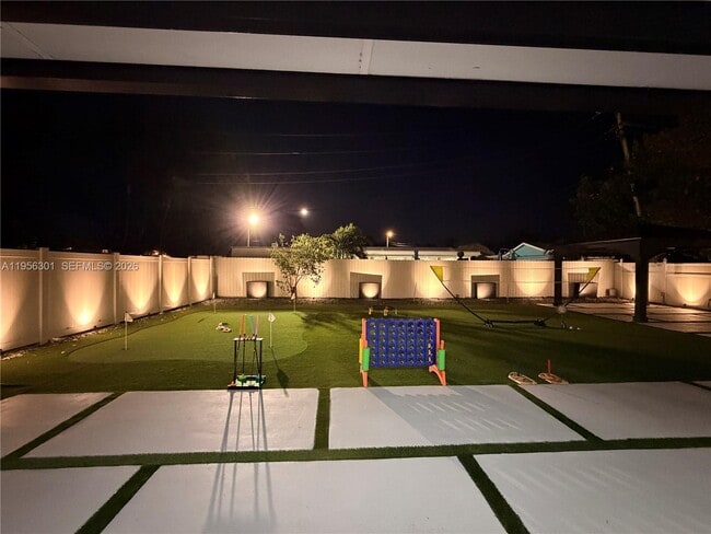 Building Photo - 2340 SW 42nd Way