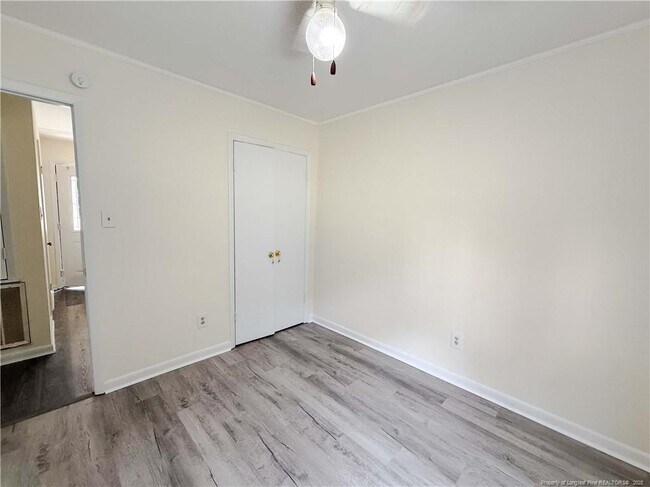 Building Photo - 518 Suffolk Ct
