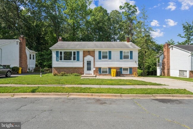 Building Photo - 1365 Rosanna Dr