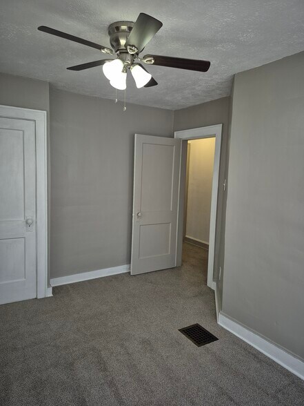 Second Bedroom - 721 Hanford St