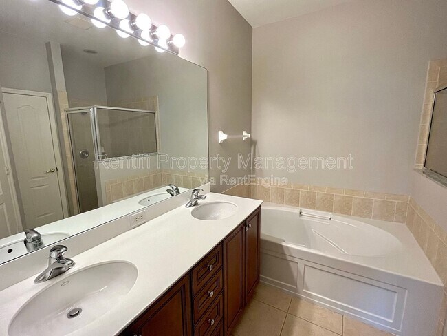 Building Photo - 13062 Sail Away St