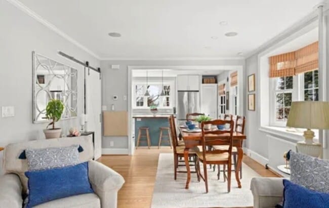 Building Photo - 444 Saint Davids Ave