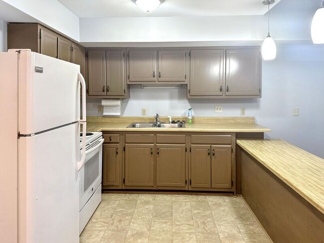Building Photo - 308 Patriot Ln