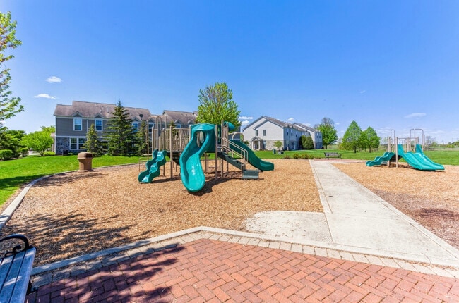 Building Photo - 15226 Pinewood Rd