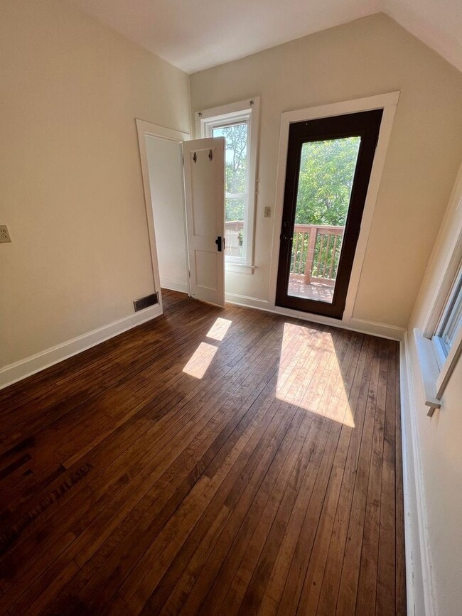 Building Photo - 1718 New St