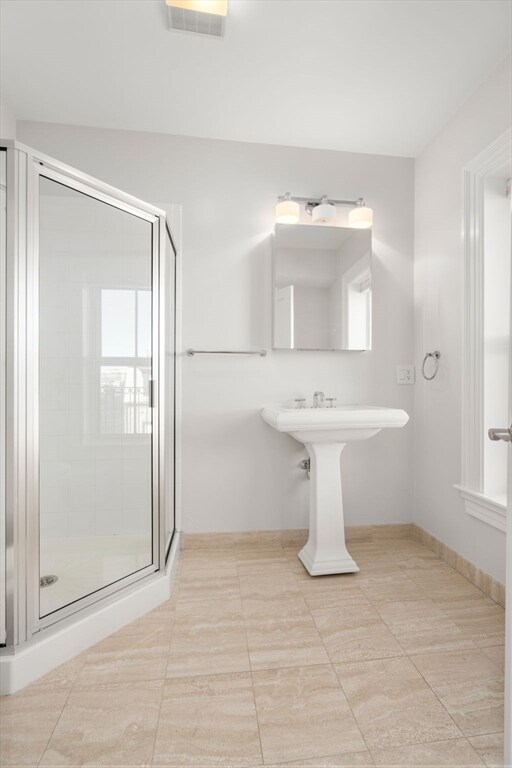 Building Photo - 131 Pembroke St