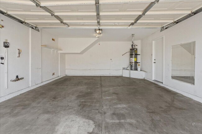 Building Photo - Status: Accepting Applications