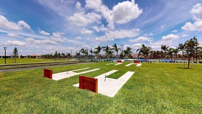 Building Photo - 15750 Longboat Key Dr