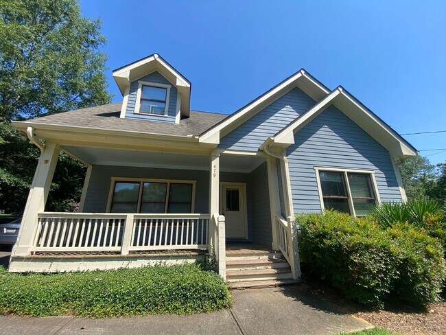 Primary Photo - PRE-LEASING FOR AUGUST 2026!