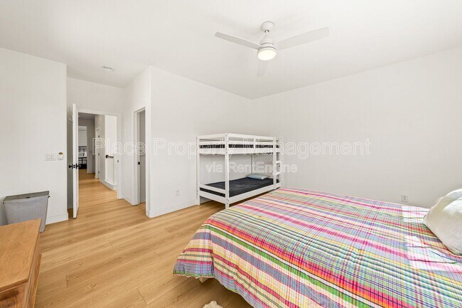 Building Photo - 1687 Picket Fence Dr