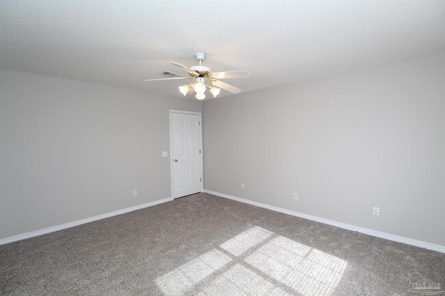 Building Photo - 6854 Cedar Ridge Cir