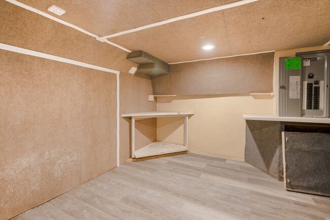 Building Photo - Spacious 2BR/2.5BA Townhome with Finished Basement & Extra Storage