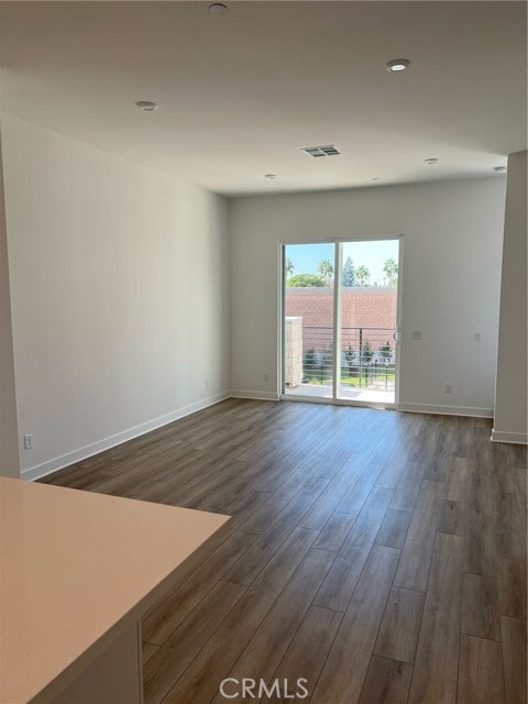 Building Photo - 1715 W Cara Dr