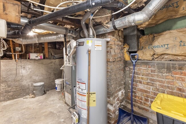 Building Photo - 722 S 700 E