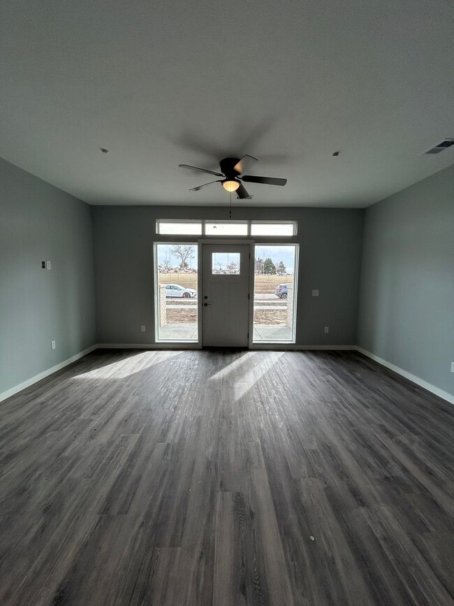 Building Photo - Mile High Investments (2724 Silver St.)