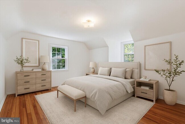 Building Photo - 433 Haverford Rd