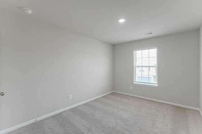 Building Photo - 9219 Grace Rdg Dr