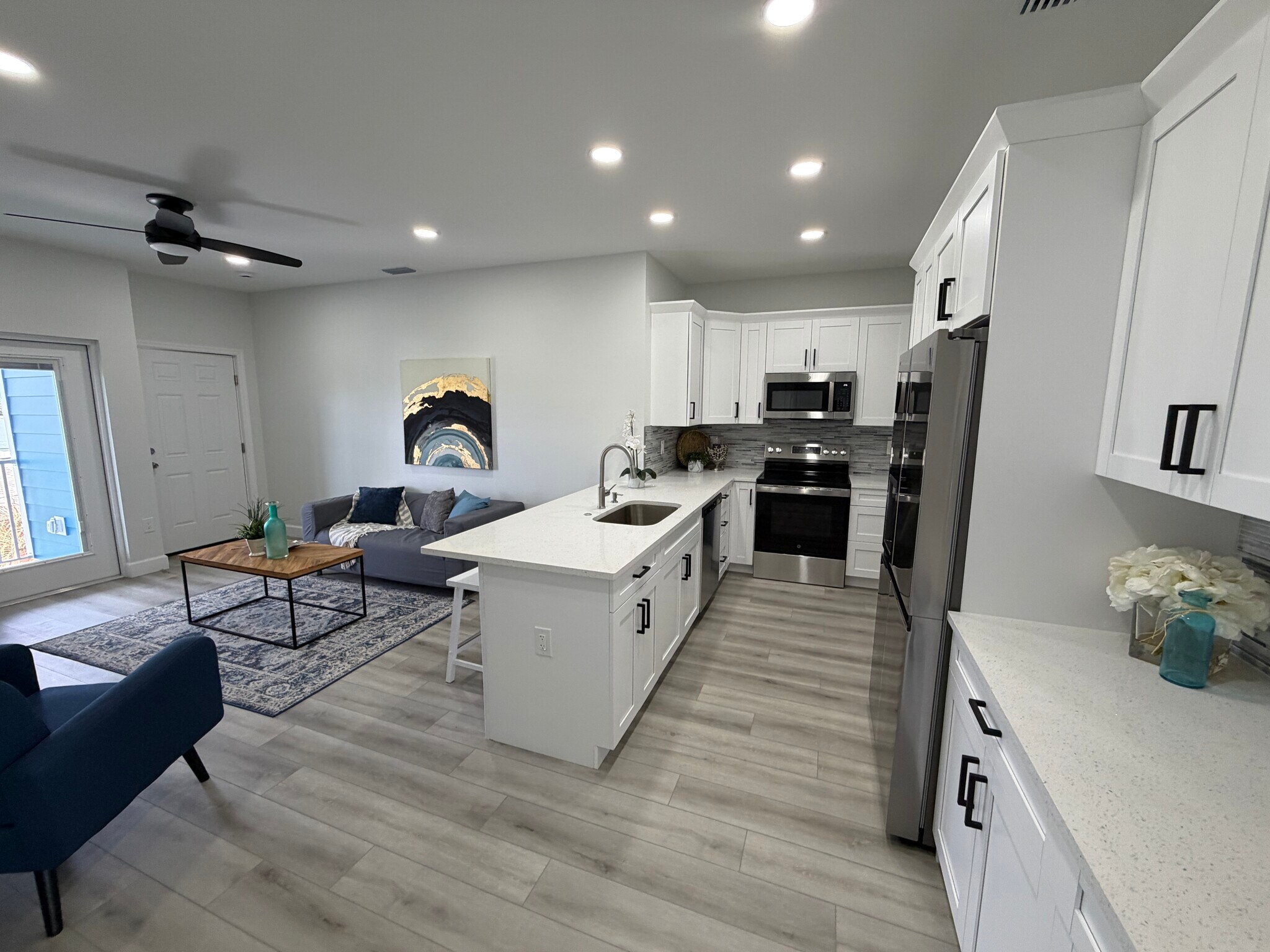 Building Photo - 13117 4th St E