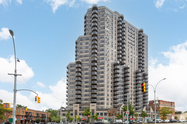 Building Photo - The Pinnacle Condominium