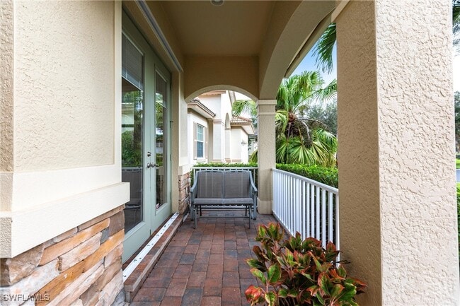 Building Photo - 3640 Lakeview Isle Ct