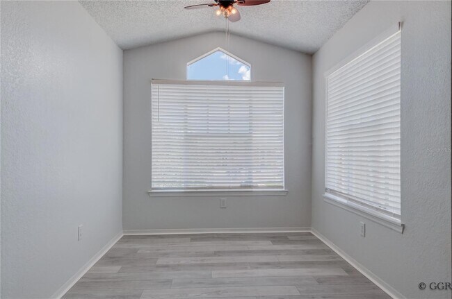 Building Photo - 2210 Grand Cayman Ct