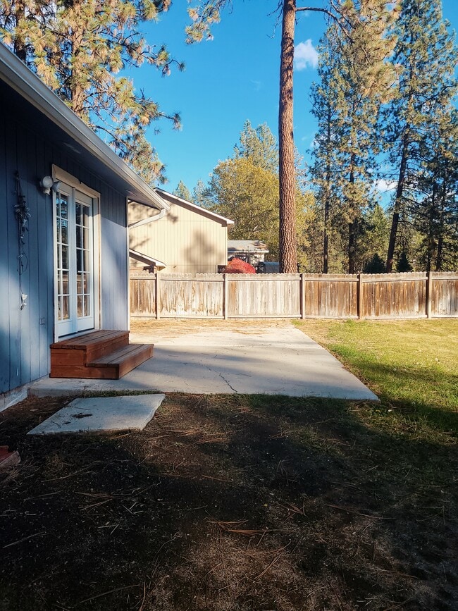 Building Photo - 5727 W Pacific Park Dr