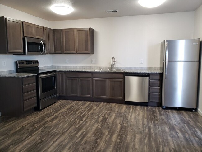 Building Photo - 3501 Storey Blvd