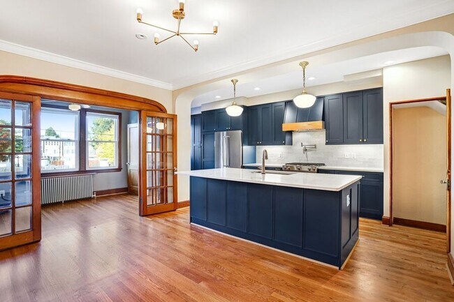 Building Photo - 5012 3rd St NW