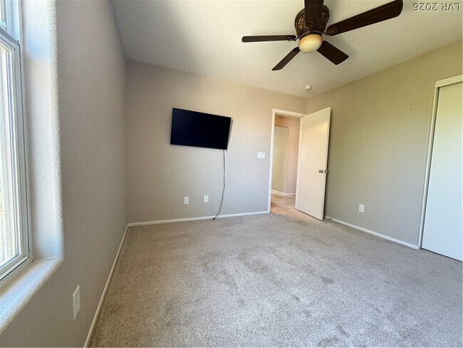Building Photo - 856 Pittston Ave