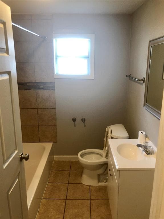 Bath - 3204 Napoleon St