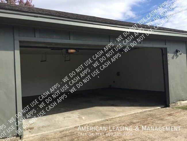 Building Photo - 8205 Heartfield Ln