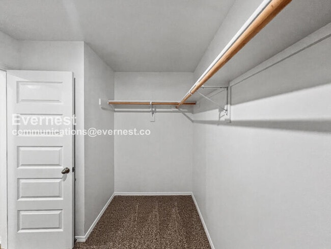 Building Photo - 1515 Ridgefield Cir