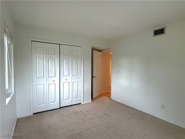 Building Photo - 1001 Foxfire Ln