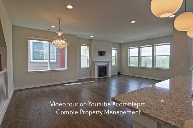 Building Photo - 34418 SE Groshell St