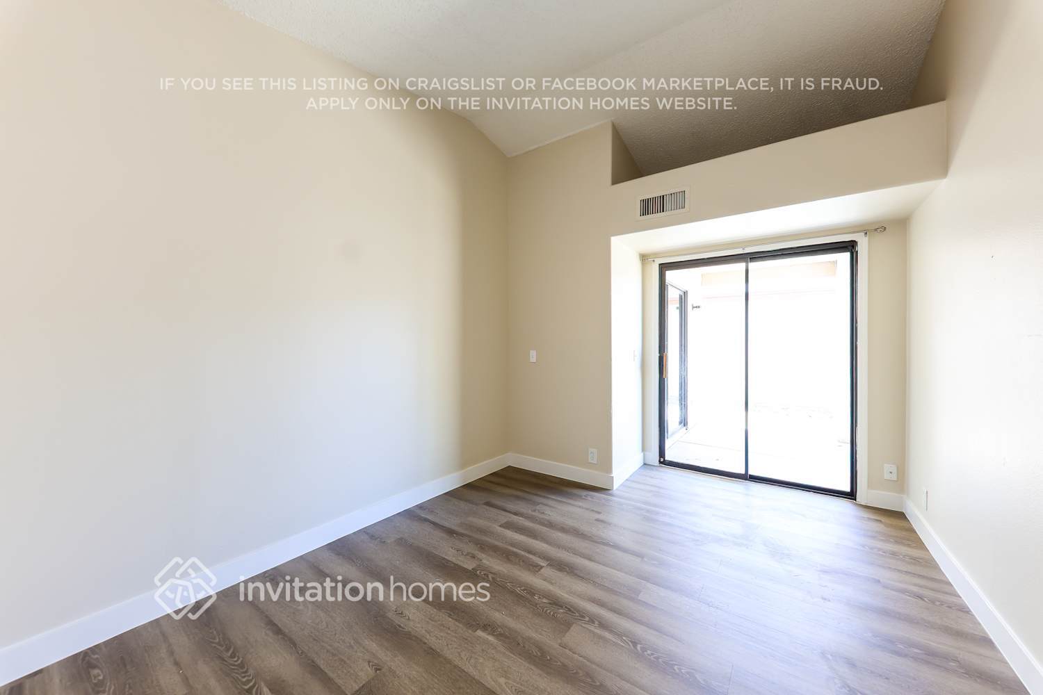 Building Photo - 11134 N 82nd Dr