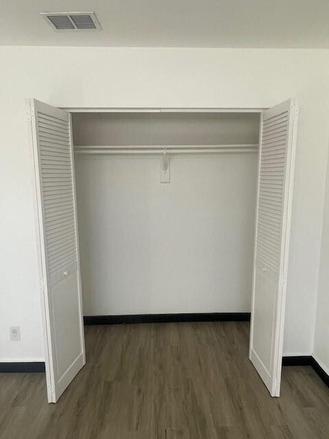 Building Photo - 411 SE 10th St