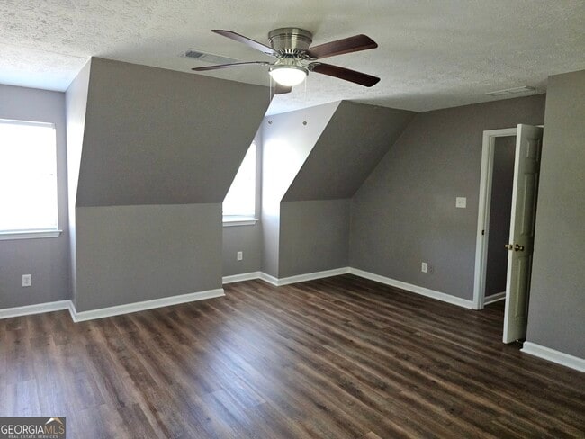 Building Photo - 218 Preston Cir