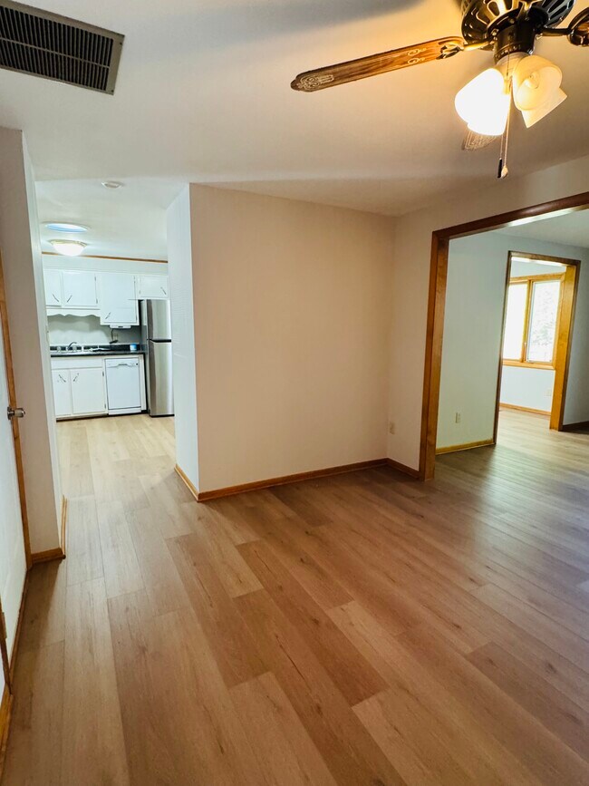 Building Photo - 4817 Eastwick Dr