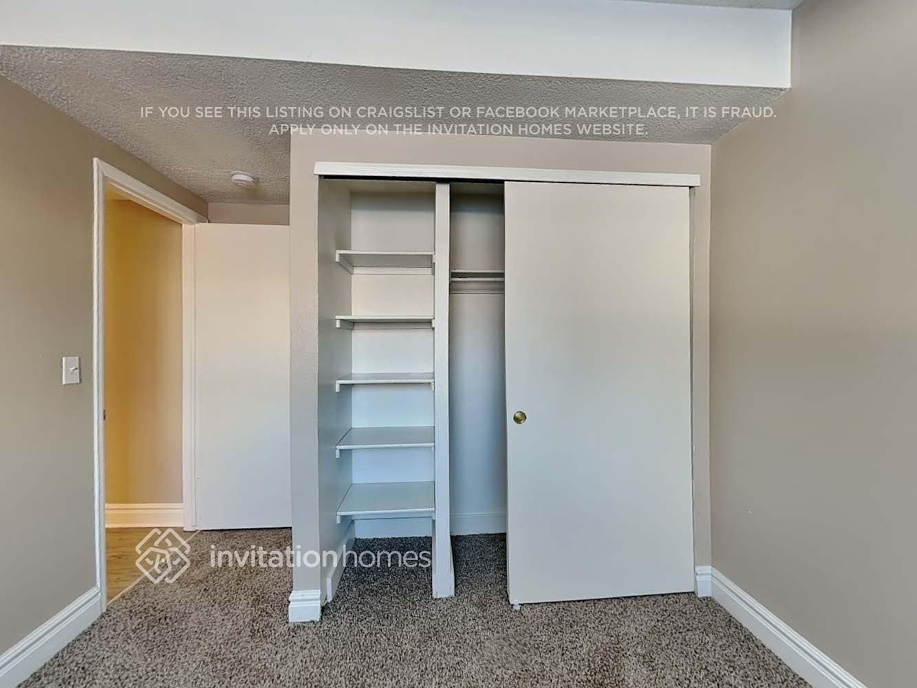 Building Photo - 4672 Biscay St