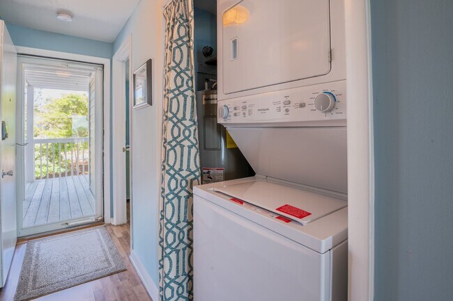 Building Photo - Ocean Dunes 2107 @  2107 Surfrider Ct.