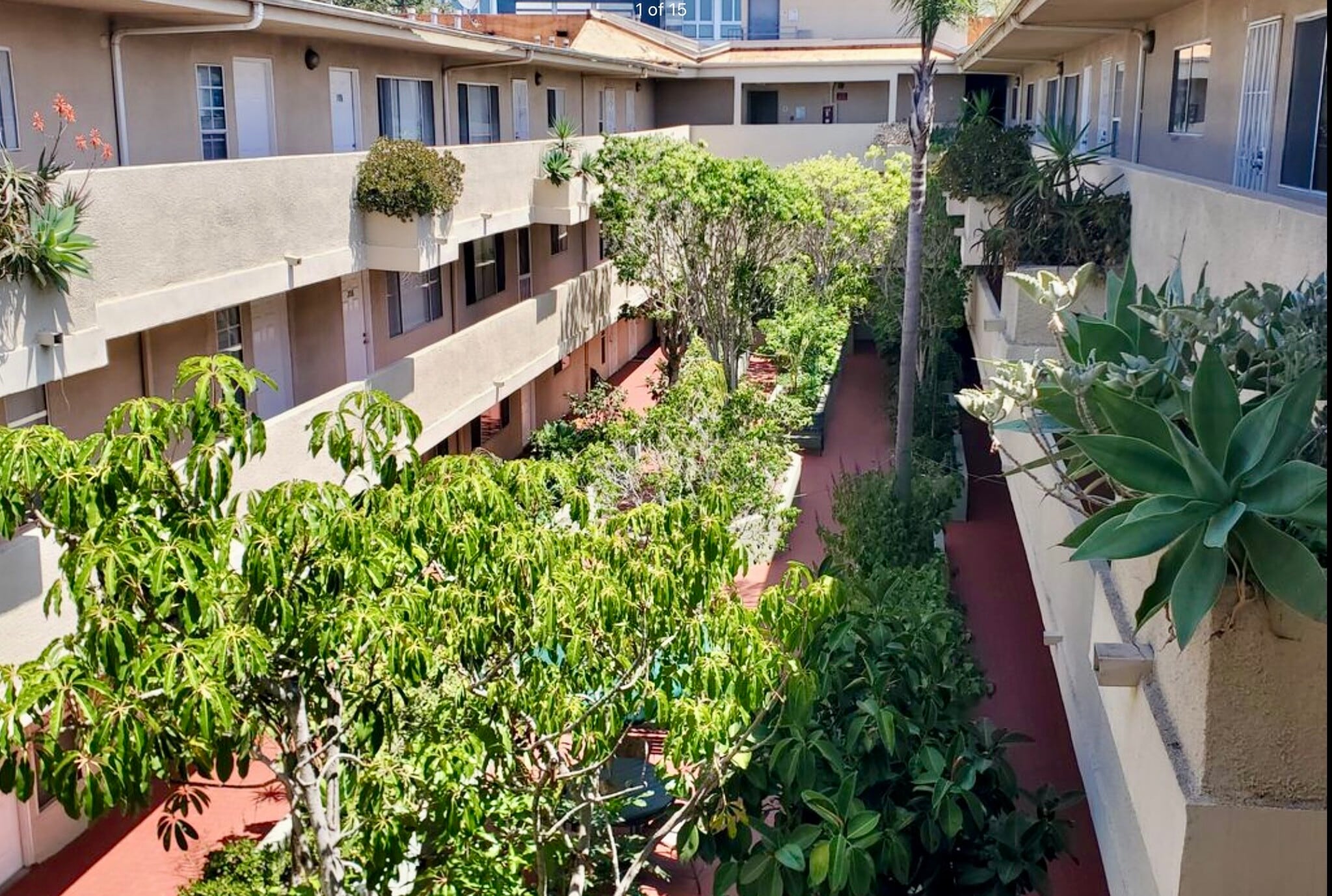 Building Photo - 4247 Inglewood Blvd