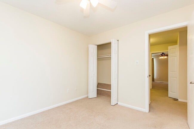 Building Photo - Your Dream Home in Virginia Beach Awaits!